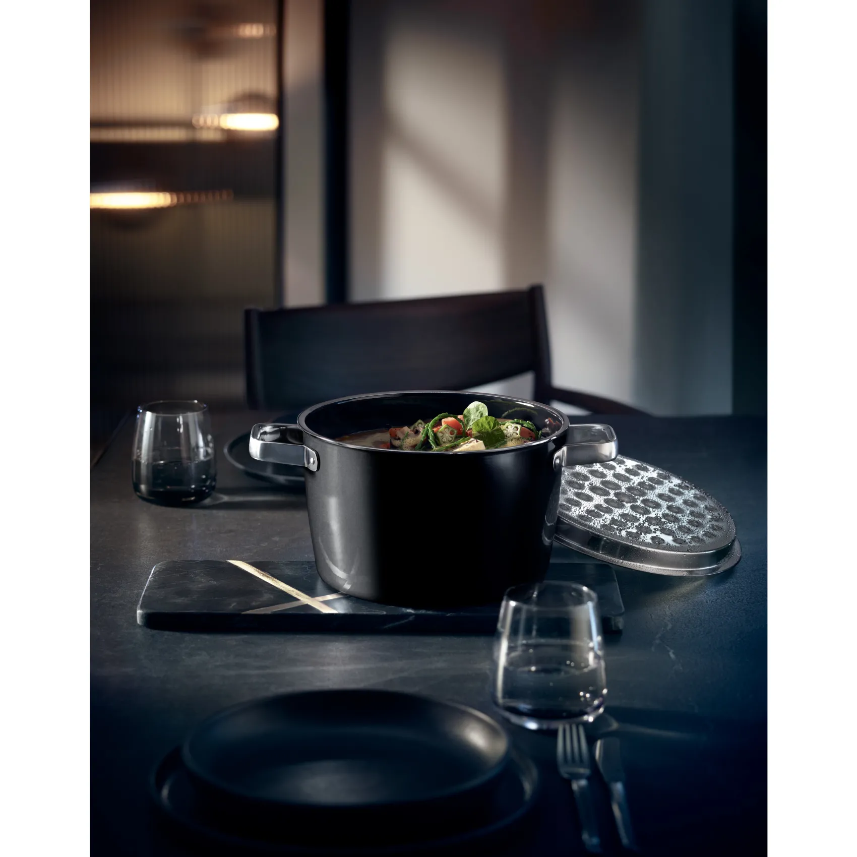 WMF Kochtöpfe|Induktionstöpfe|Fusiontec Aromatic Kochtopf, 24 cm, Black