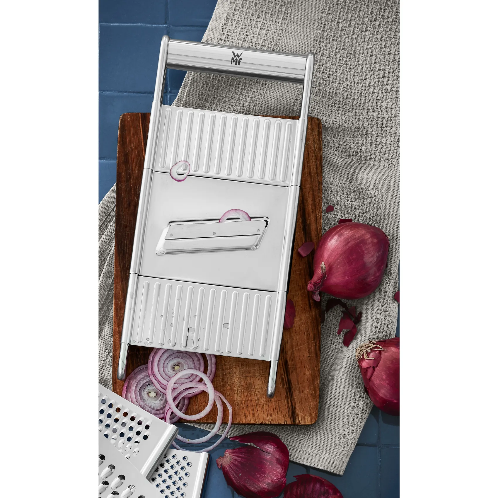 WMF Küchenutensilien|Gourmet Reibe mit vier Einsätzen, 12 x 18cm