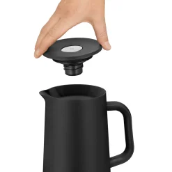 WMF Thermoskannen|Impulse Isolierkanne Tee, 1,0 l, Schwarz
