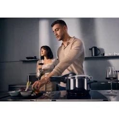 WMF Schnellkochtöpfe|Induktionstöpfe|Perfect Plus One Pot Schnellkochtopf-Set, 22 cm, 3 & 4,5 L, stapelbar, mit Dämpfeinsatz