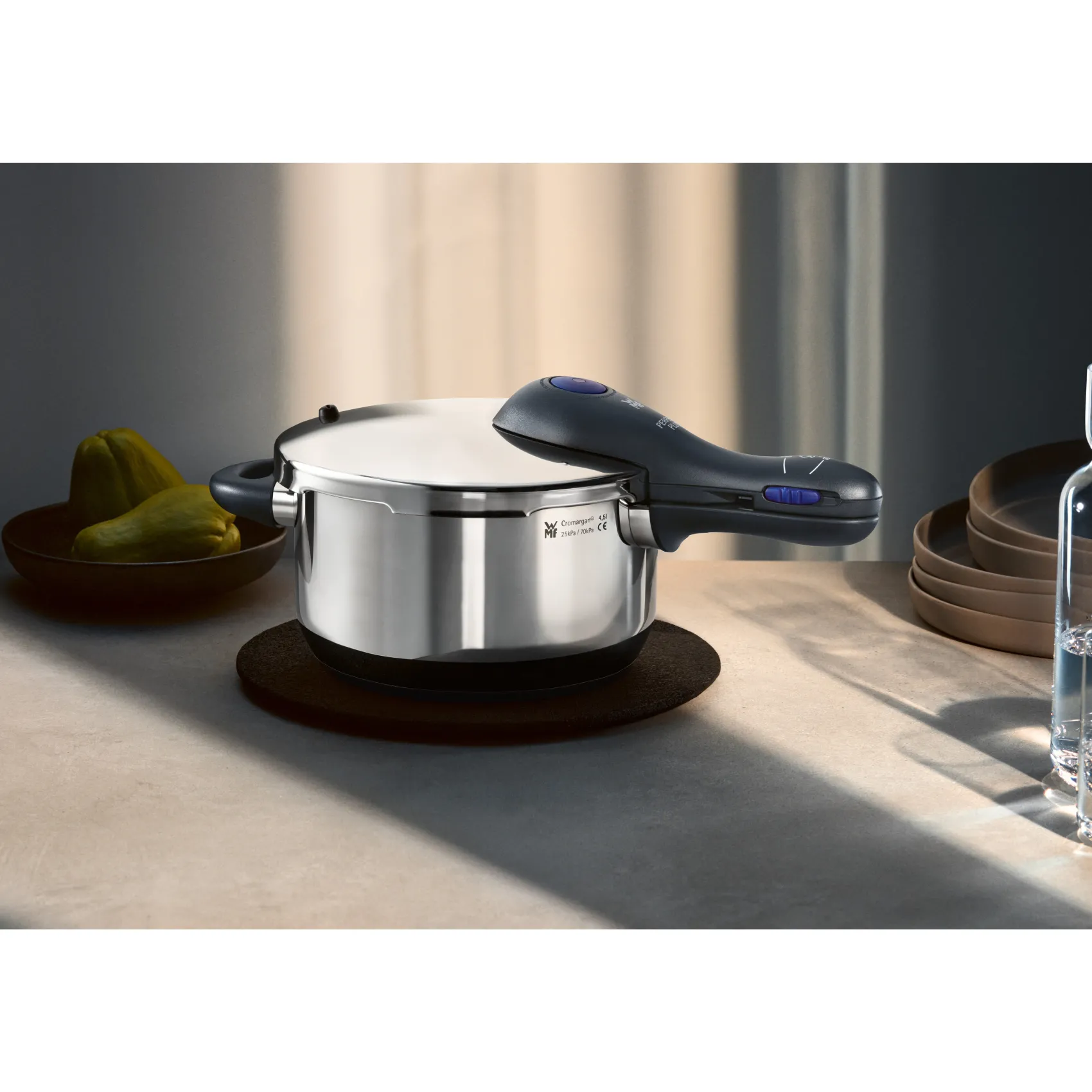 WMF Schnellkochtöpfe|Induktionstöpfe|Perfect Plus One Pot Schnellkochtopf, 22 cm, 4,5 Liter
